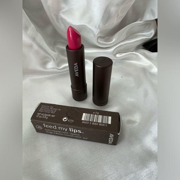 Aveda Feed My Lips - Prickly Pear Full Size - Picture 2 of 5